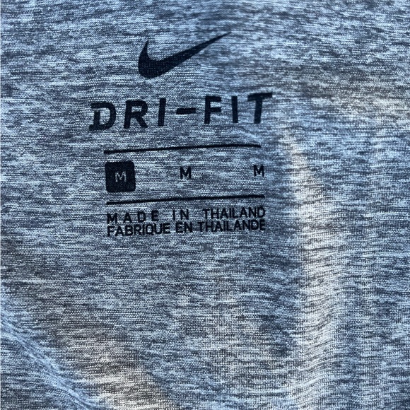 Nike Tank - Picture 3 of 3